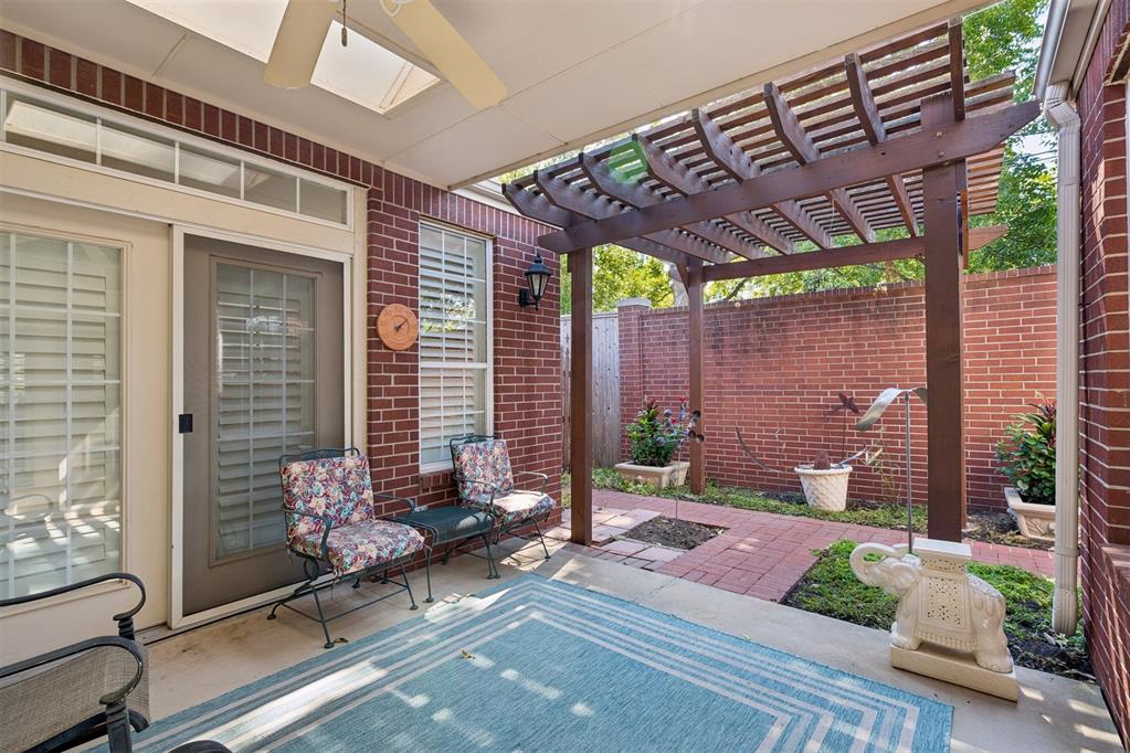 8618 N May Avenue 32b Property Photo 28