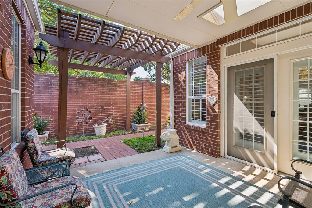 8618 N May Avenue 32b Property Photo 29