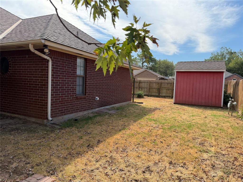 901 Randall Drive Property Photo 15