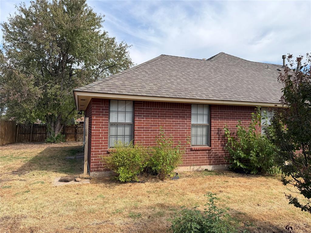 901 Randall Drive Property Photo 17