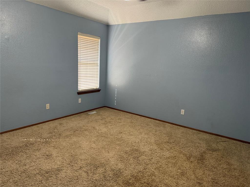 901 Randall Drive Property Photo 27