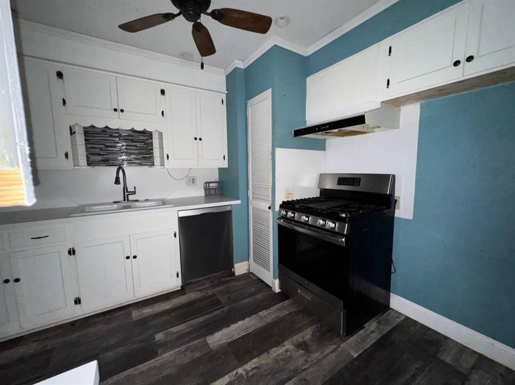 1112 N 12th Street Property Photo 2