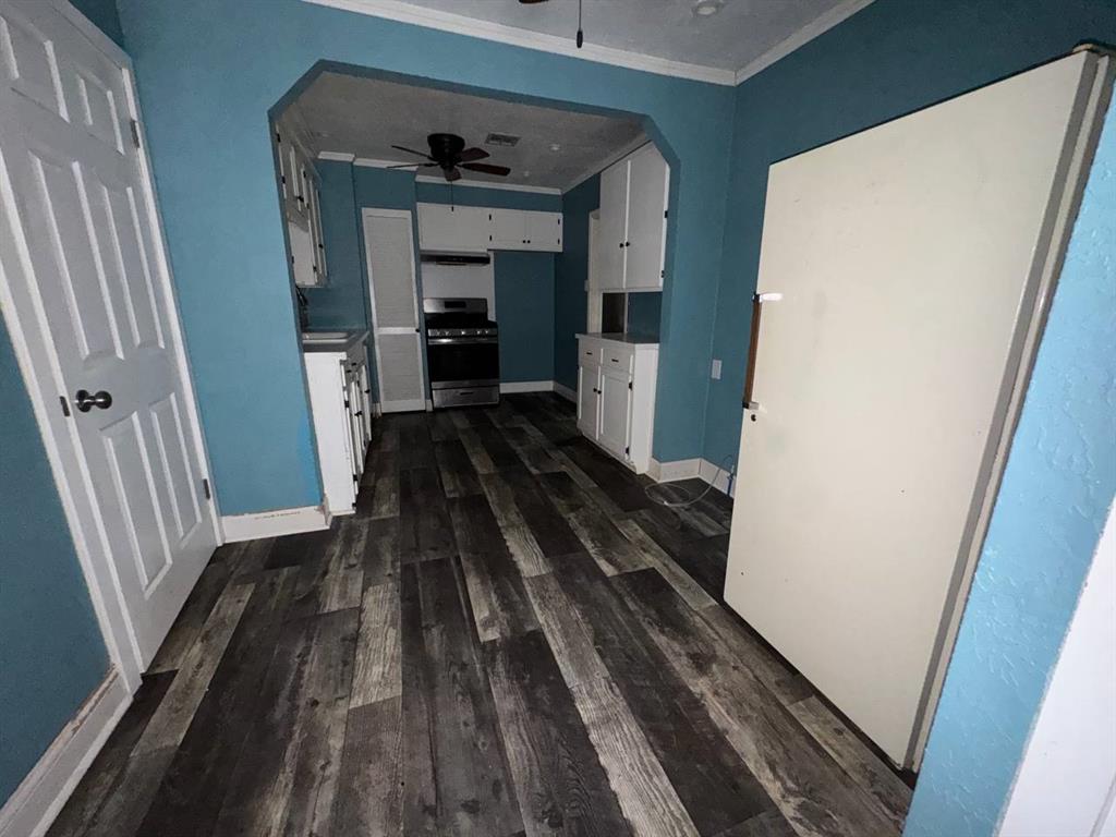 1112 N 12th Street Property Photo 6