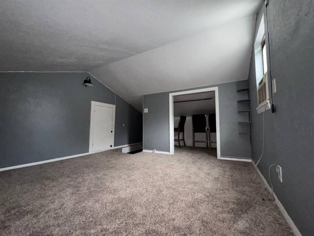 1112 N 12th Street Property Photo 9