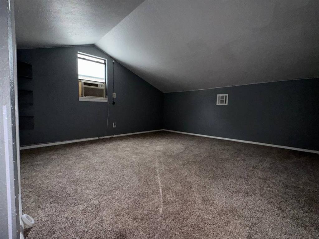 1112 N 12th Street Property Photo 10