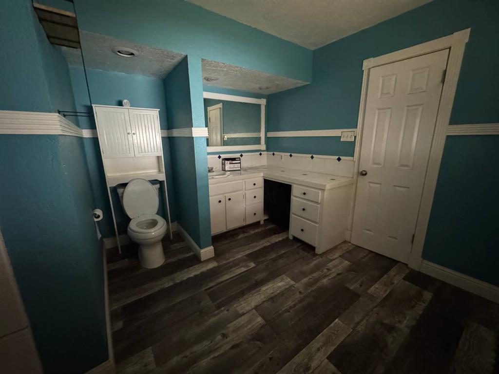 1112 N 12th Street Property Photo 31