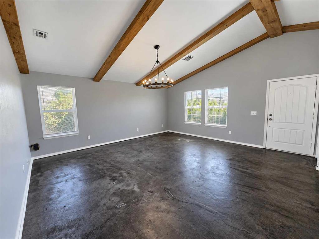 2801 Nw 186th Street Property Photo 3