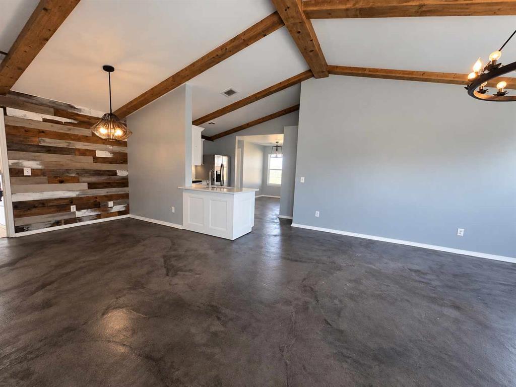 2801 Nw 186th Street Property Photo 5