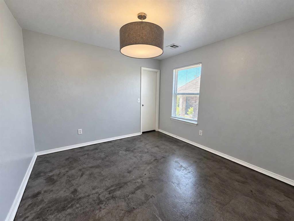 2801 Nw 186th Street Property Photo 13