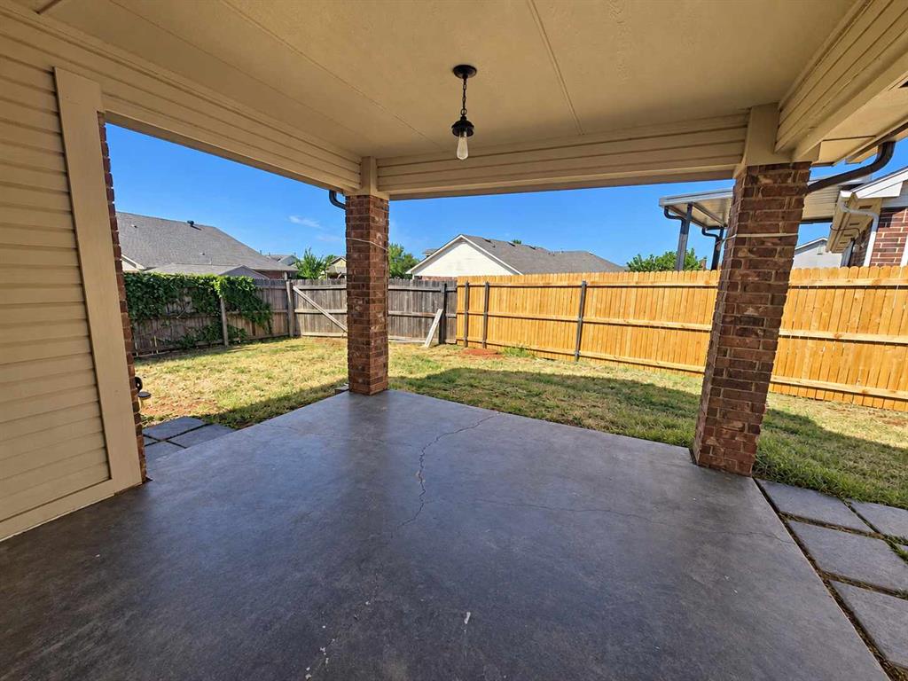 2801 Nw 186th Street Property Photo 16