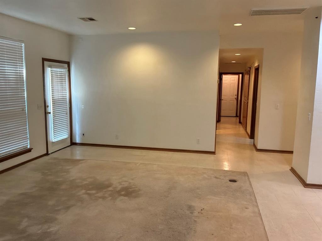53 W Shore Drive Property Photo 6