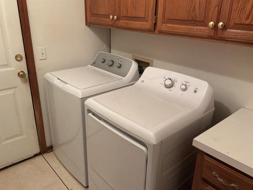53 W Shore Drive Property Photo 12