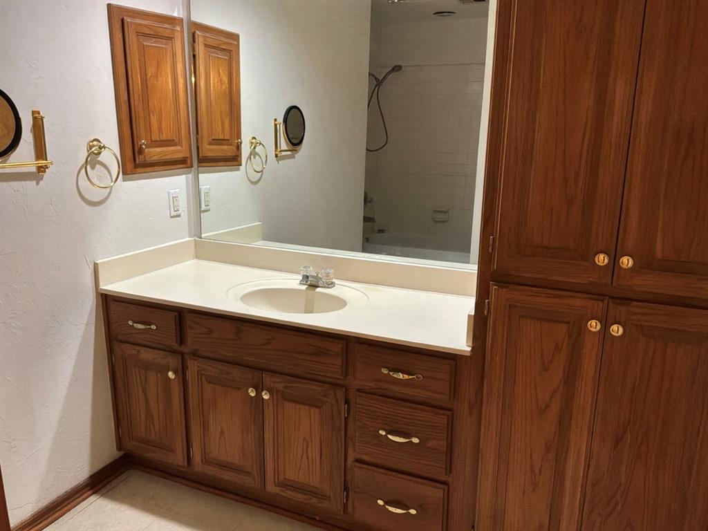 53 W Shore Drive Property Photo 19