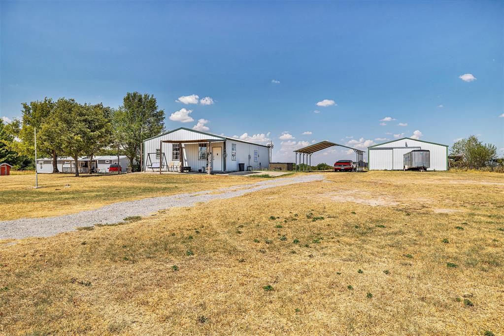 16925 W Wilshire Boulevard Property Photo 3