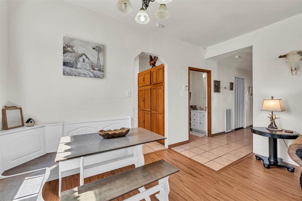 16925 W Wilshire Boulevard Property Photo 9