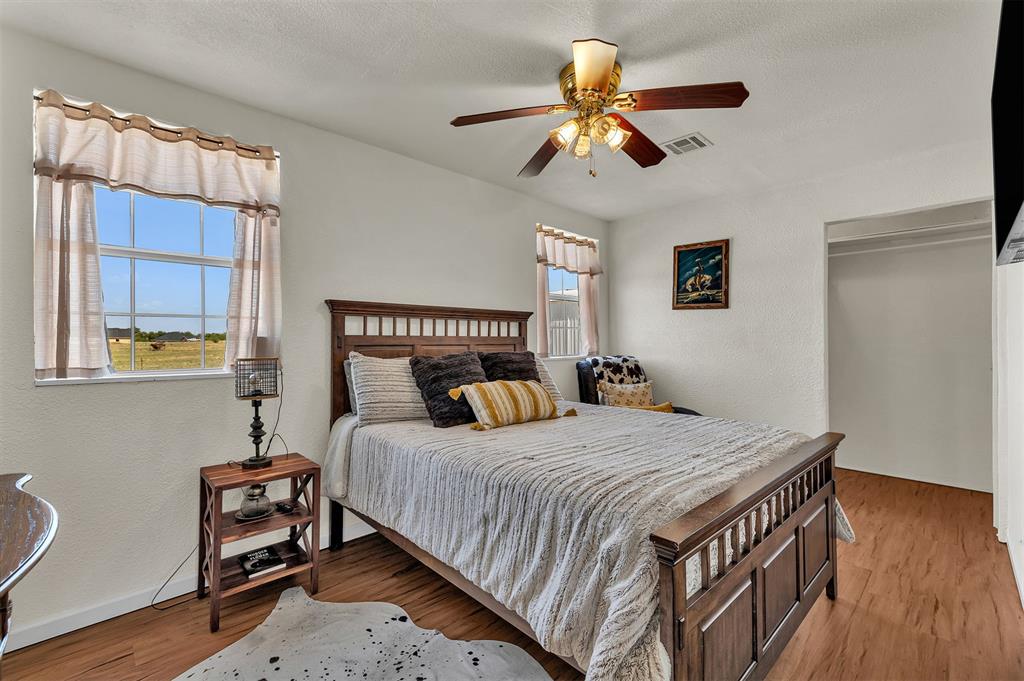 16925 W Wilshire Boulevard Property Photo 19