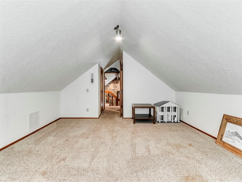 11108 Bluff Creek Drive Property Photo 43