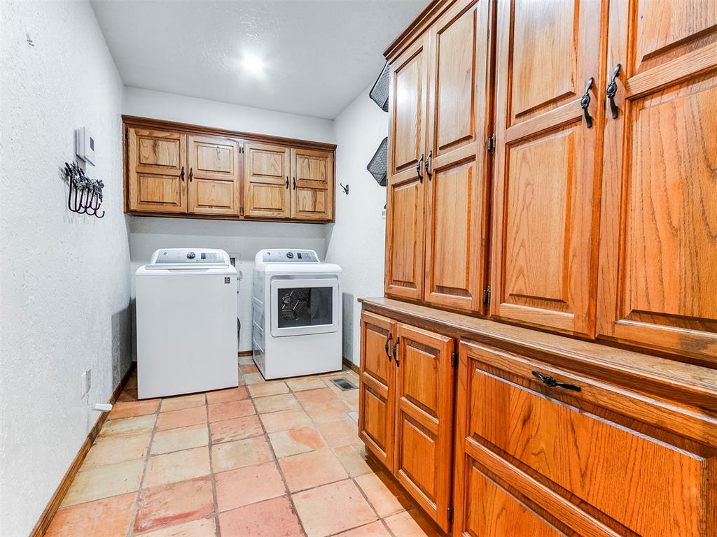 11108 Bluff Creek Drive Property Photo 45