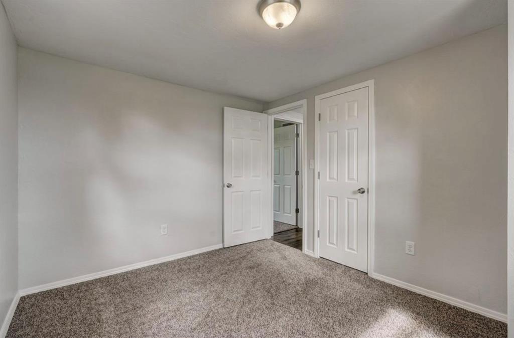 6700 N Coltrane Road Property Photo 13