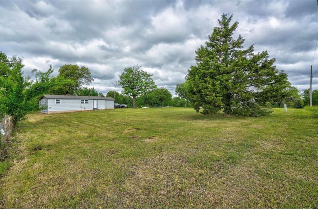 6700 N Coltrane Road Property Photo 16