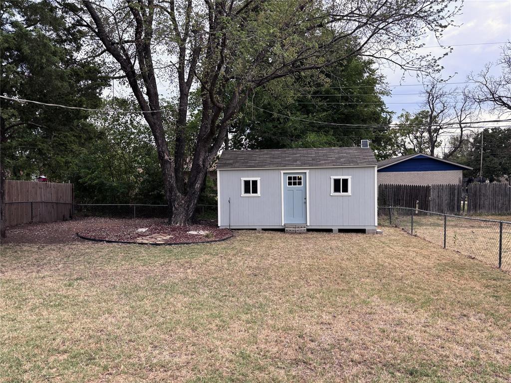 505 Franklin Street Property Photo 23
