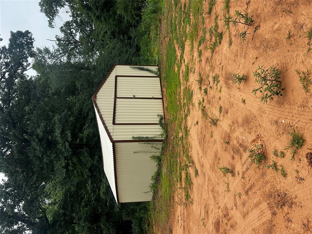 27 White Oaks Property Photo 10