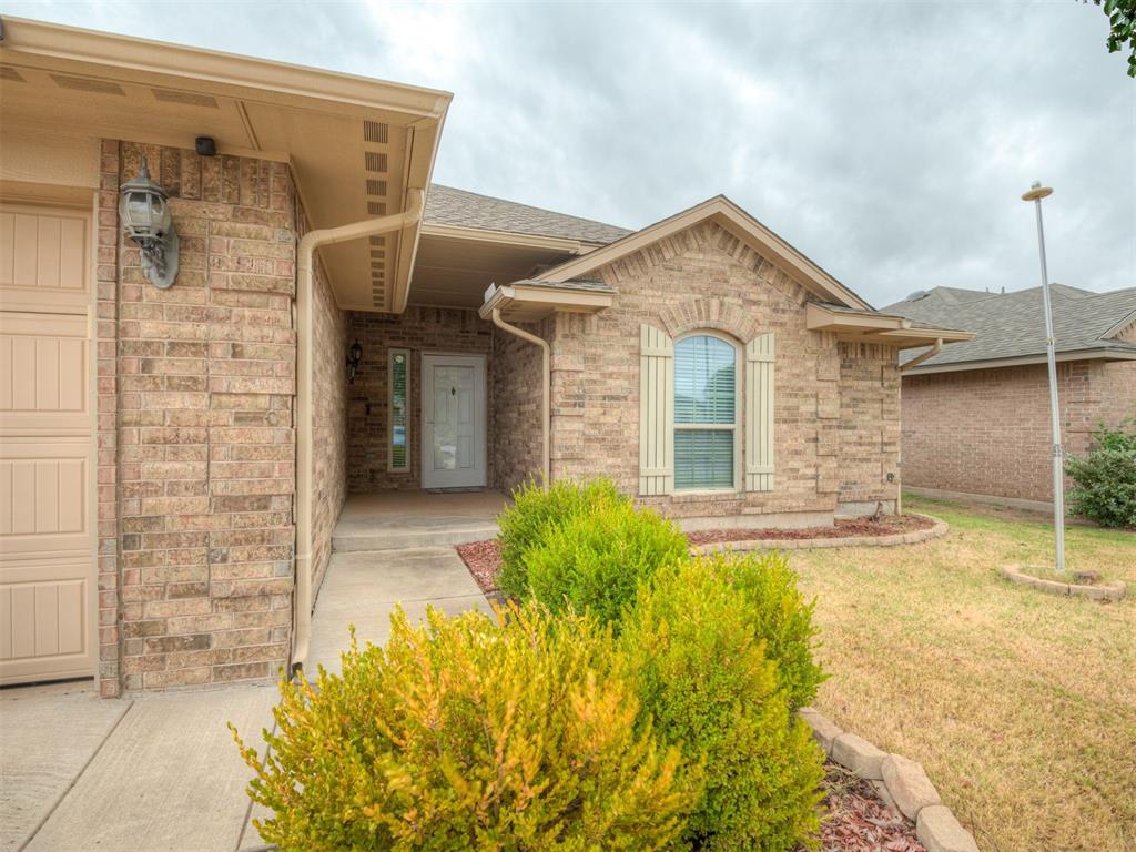 604 Sw 44th Street Property Photo 2