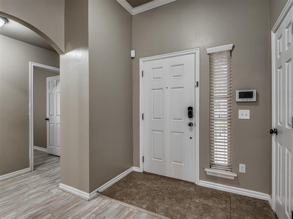 604 Sw 44th Street Property Photo 3
