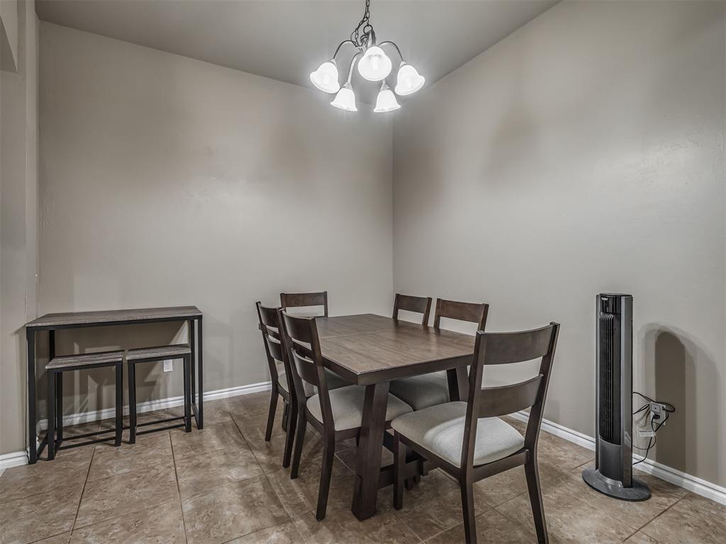 604 Sw 44th Street Property Photo 4