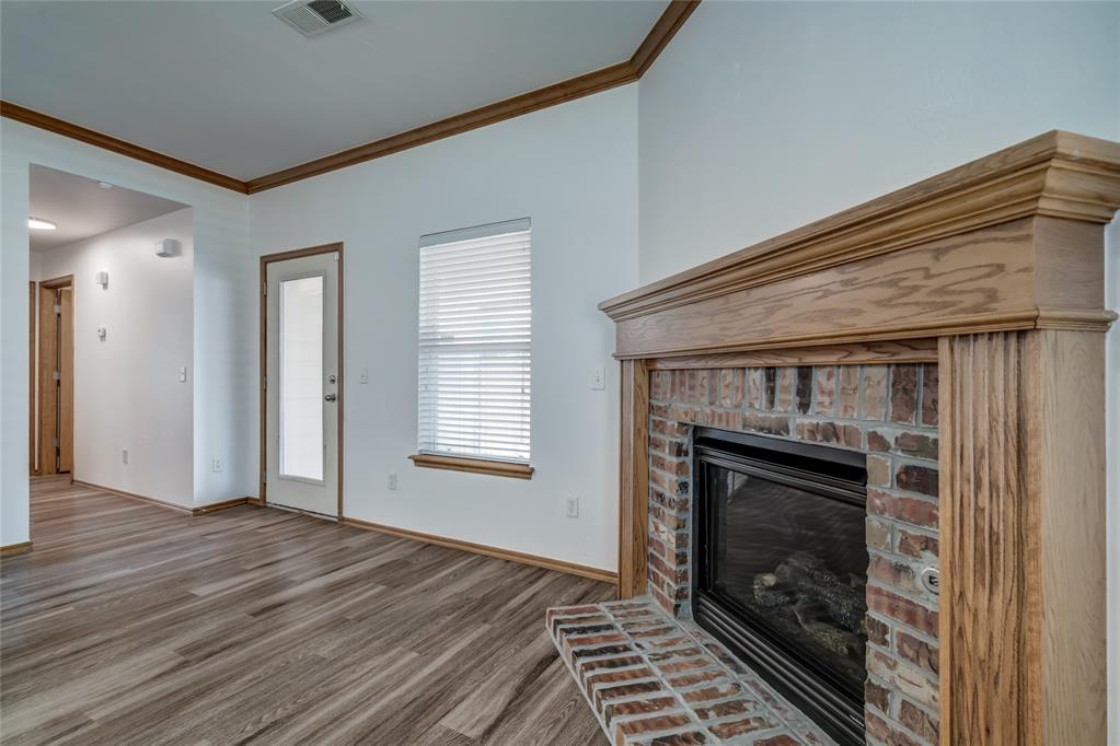 17633 Cobalt Avenue Property Photo 14