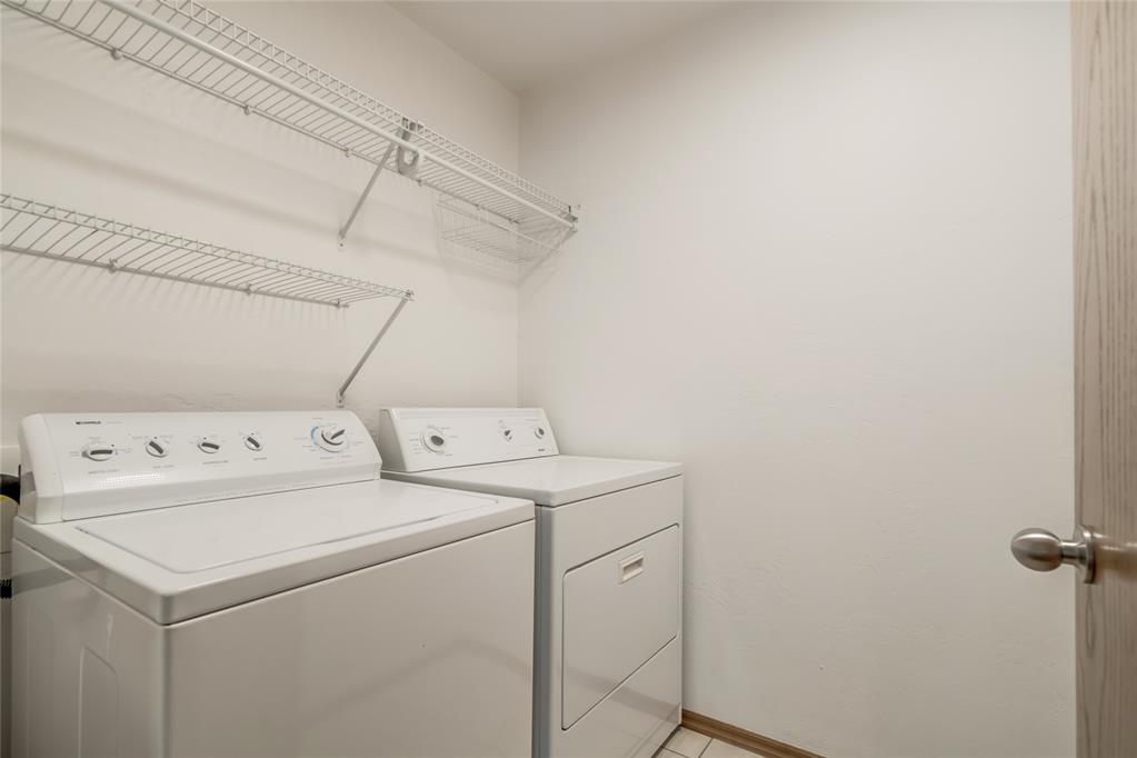 17633 Cobalt Avenue Property Photo 37