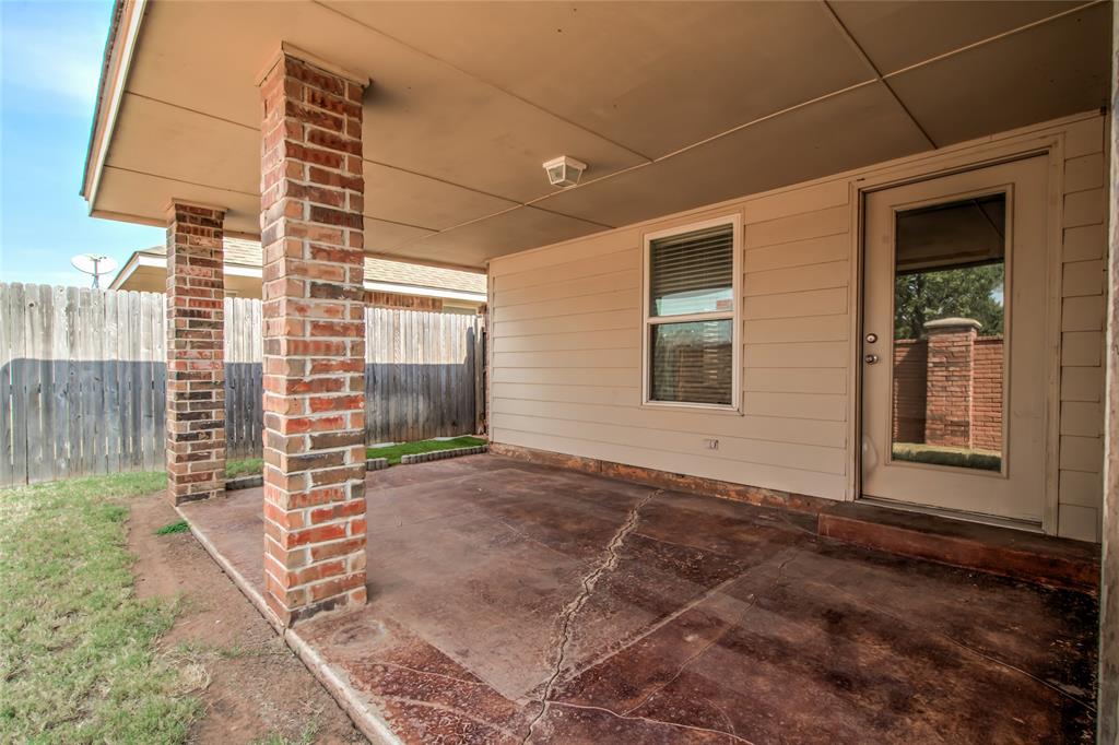 17633 Cobalt Avenue Property Photo 42