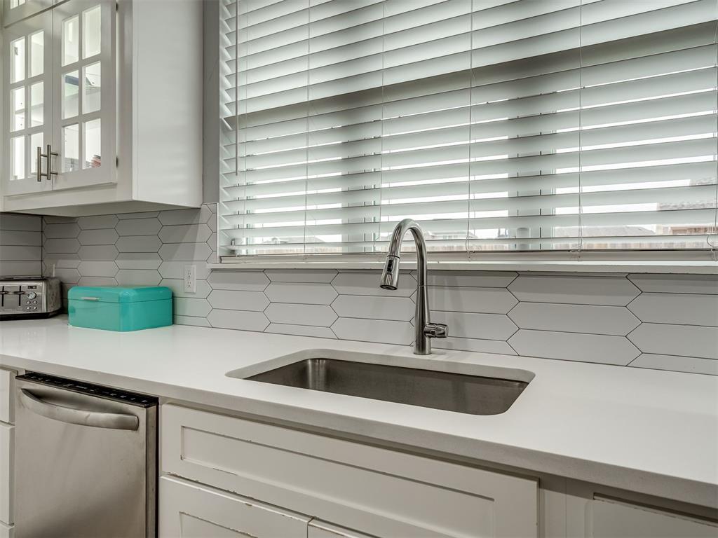 6263 Macarthur Park Circle Property Photo 17