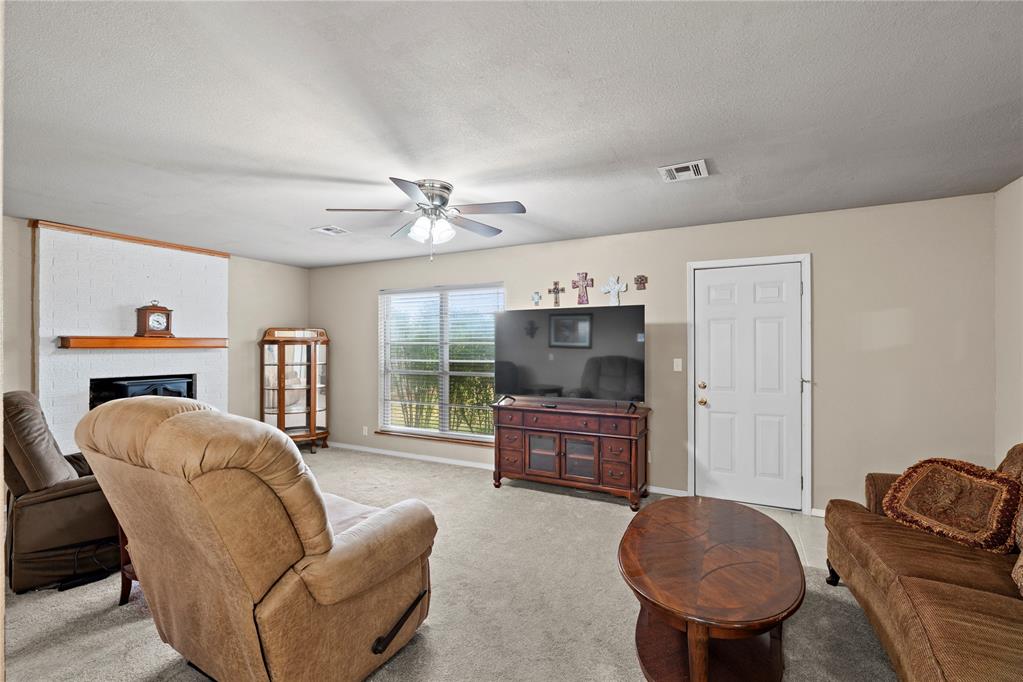 926 S Highland Drive Property Photo 12