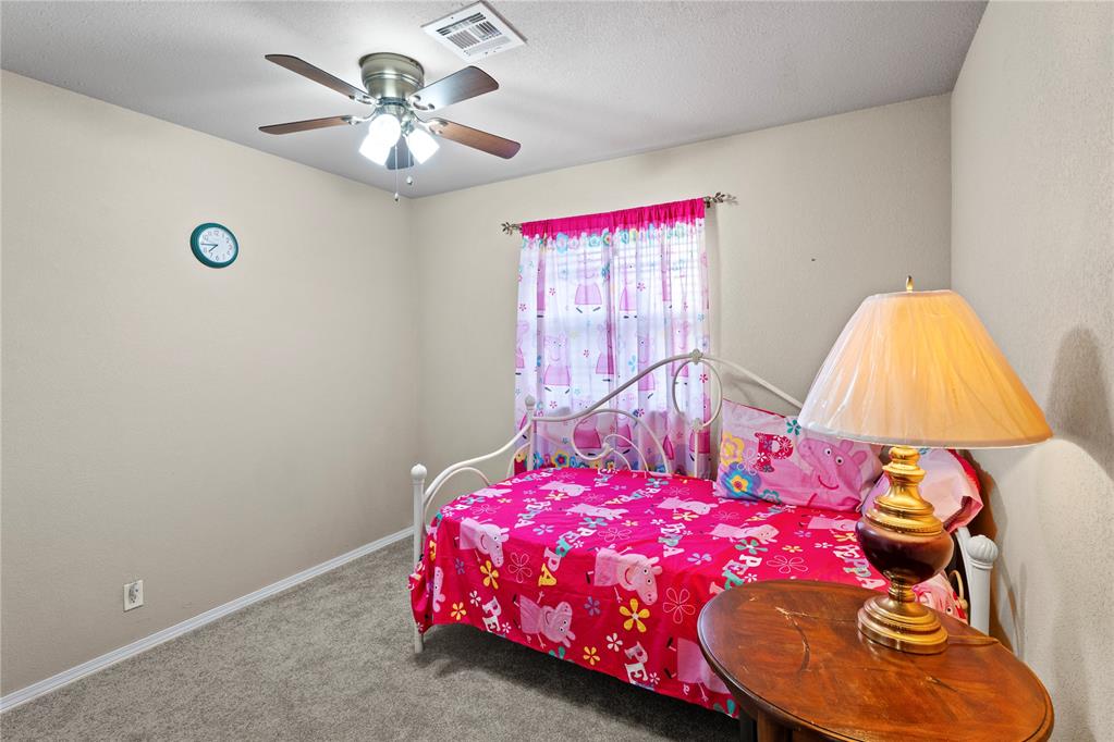 926 S Highland Drive Property Photo 14