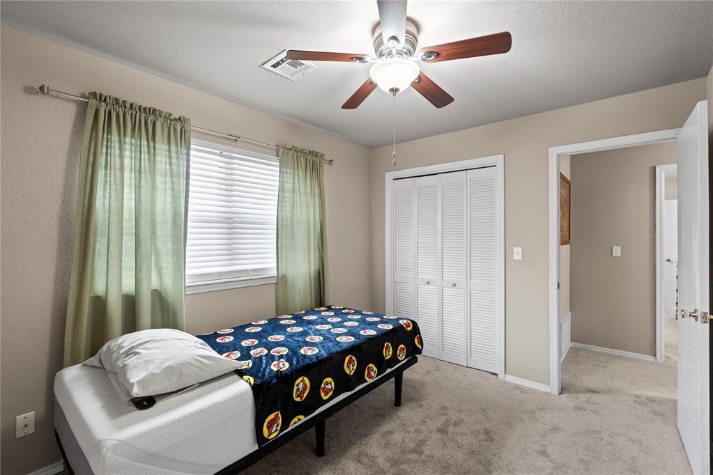 926 S Highland Drive Property Photo 16