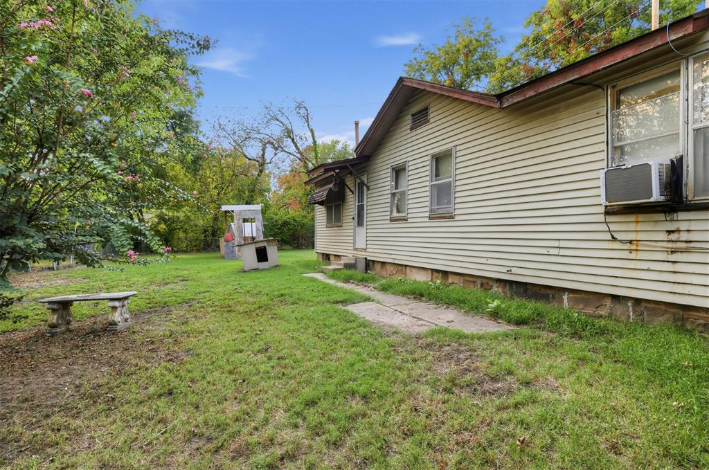 615 S 26th Street Property Photo 3
