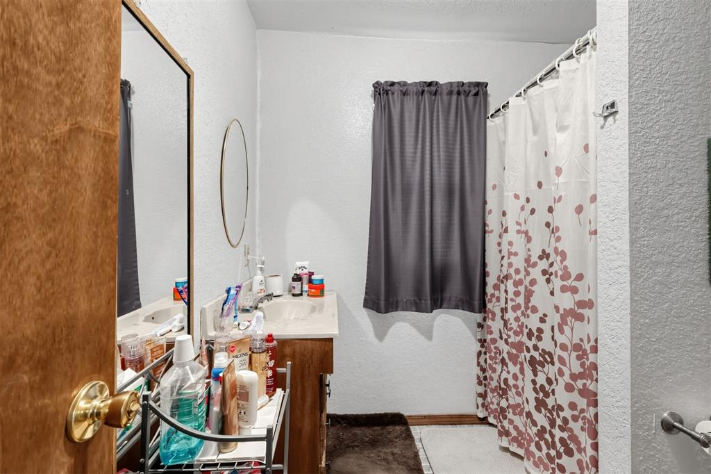 615 S 26th Street Property Photo 25