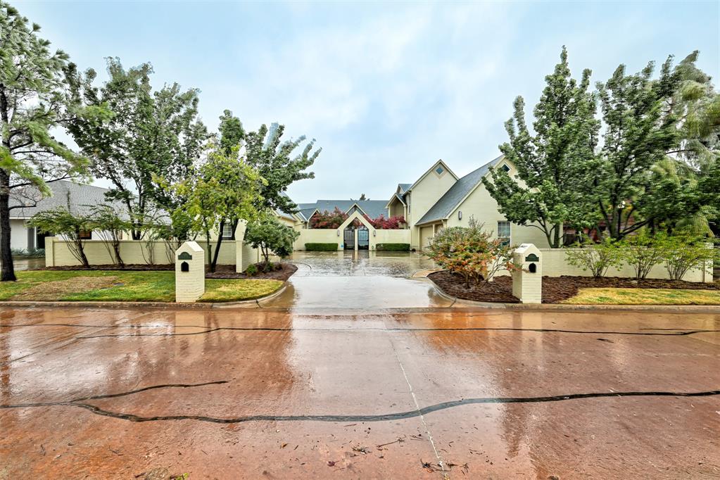 1500 Duffner Drive Property Photo 1
