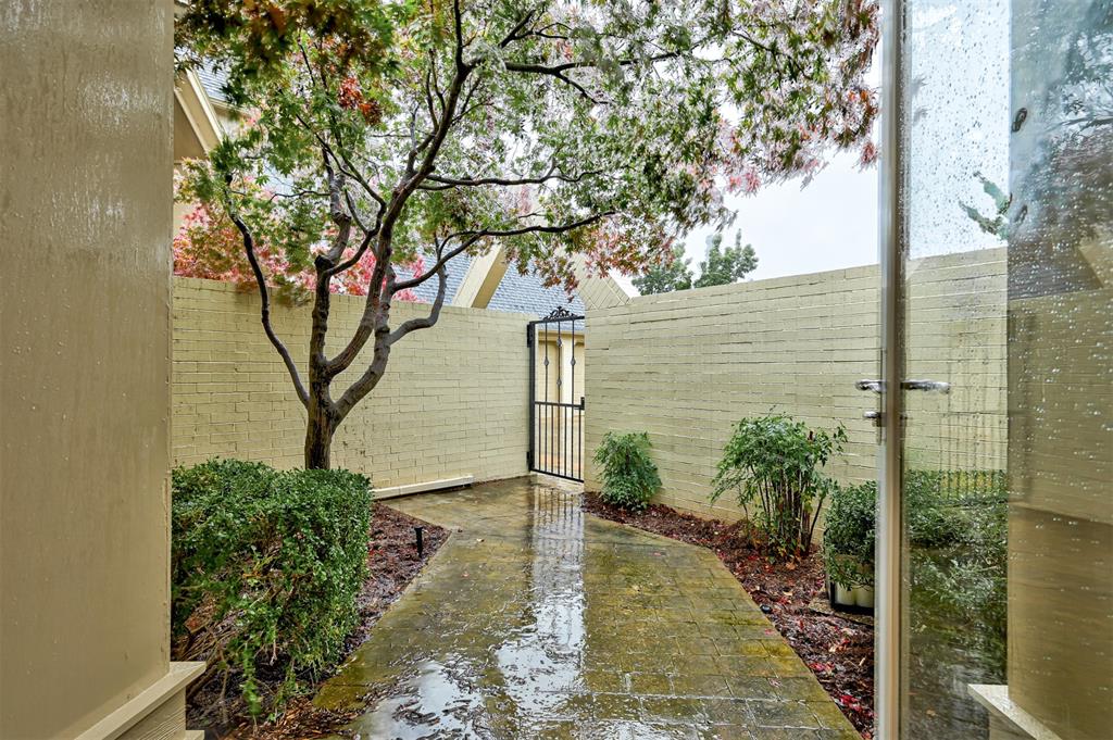 1500 Duffner Drive Property Photo 7