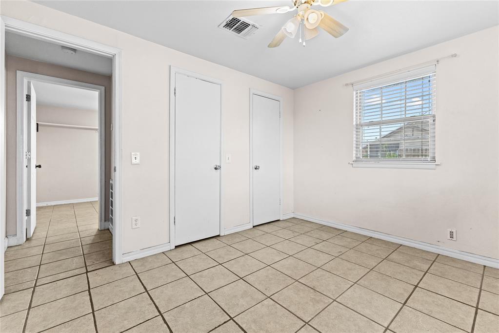 516 E Huber Street Property Photo 8