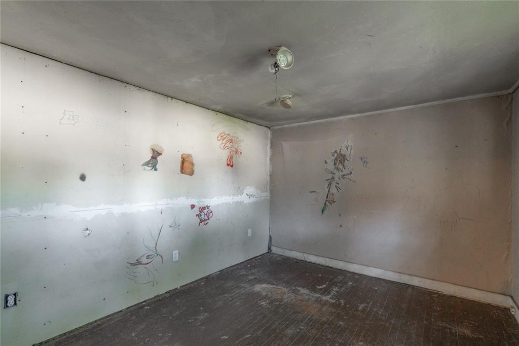 820 W Highland Street Property Photo 10