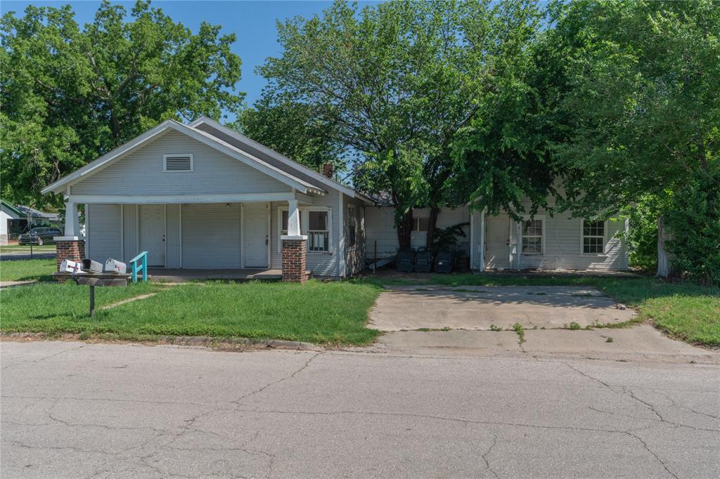 820 W Highland Street Property Photo 15