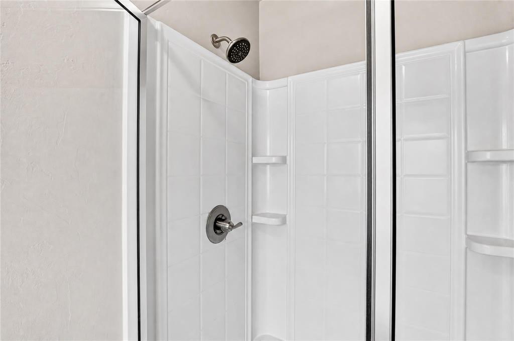 10408 Nw 35th Street Property Photo 16