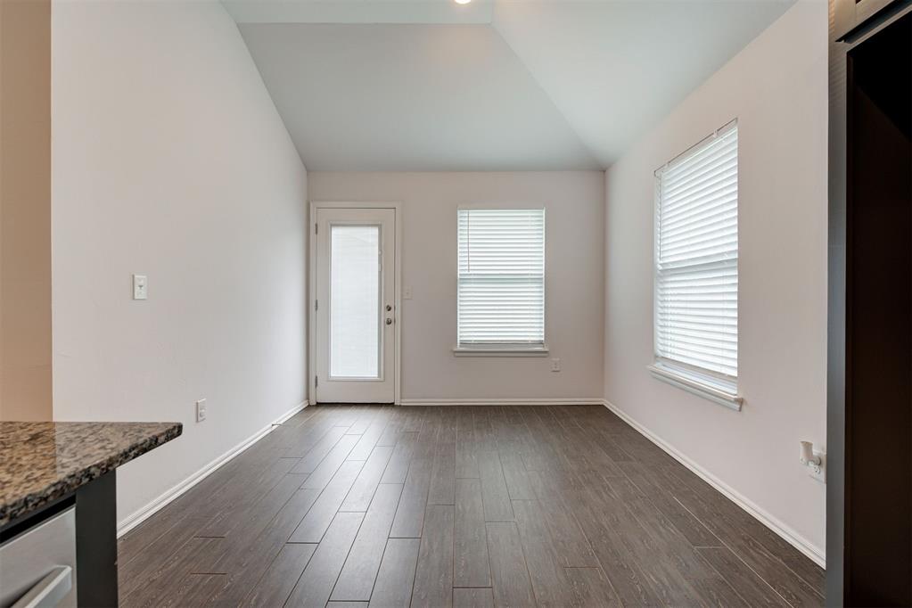 3717 Central Park Drive Property Photo 11