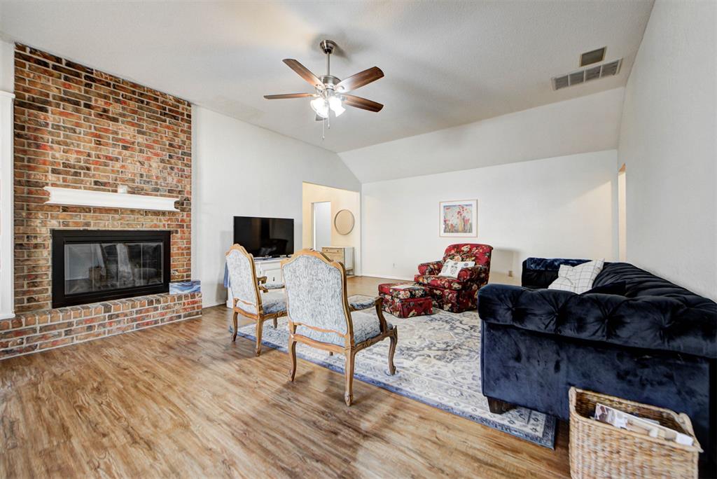 12405 Covey Creek Drive Property Photo 10