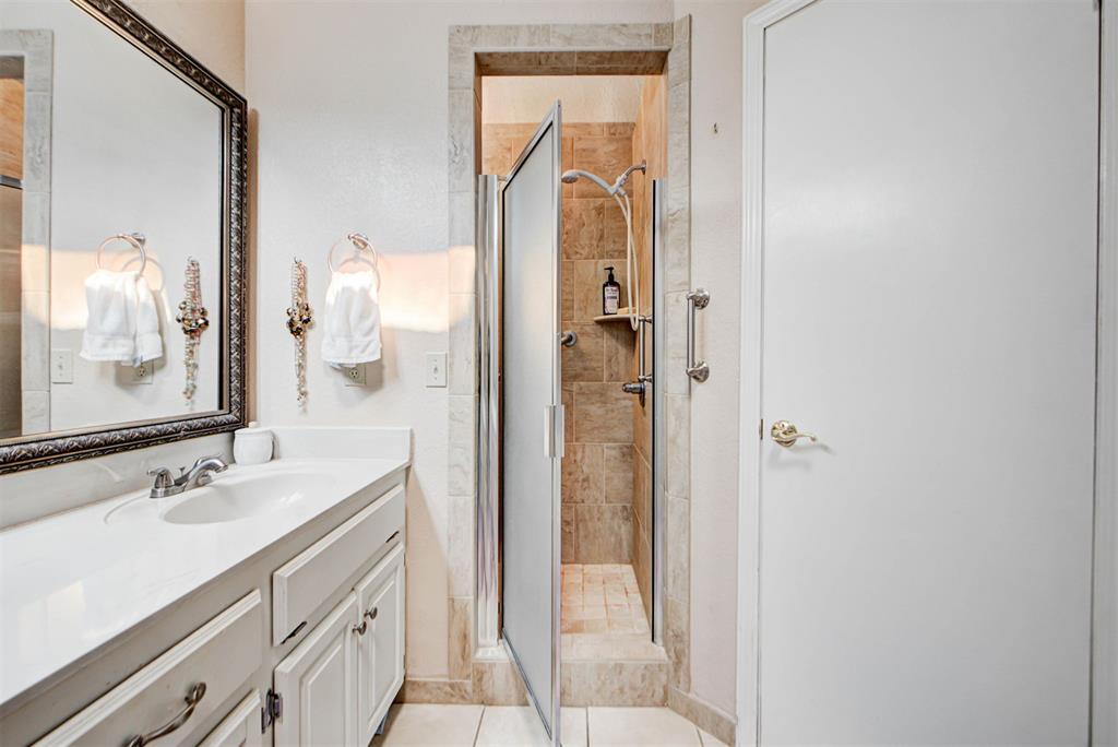 12405 Covey Creek Drive Property Photo 31