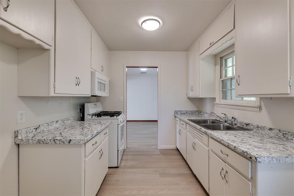 1501 Sw 66th Street Property Photo 10
