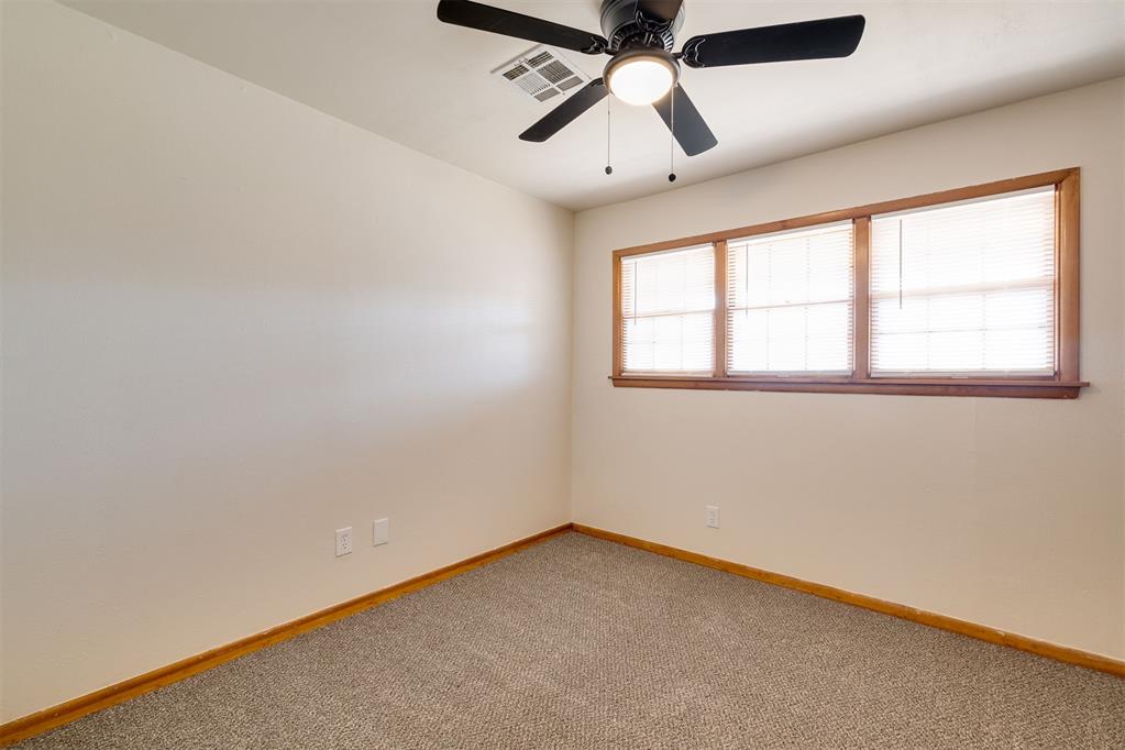1501 Sw 66th Street Property Photo 11