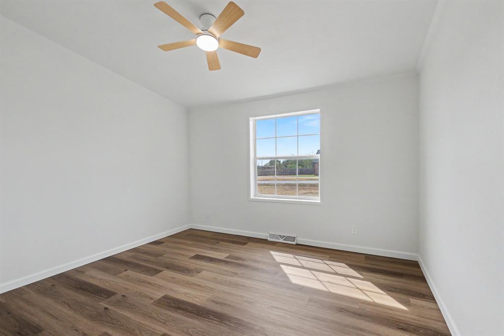 3737 Lone Tree Drive Property Photo 21
